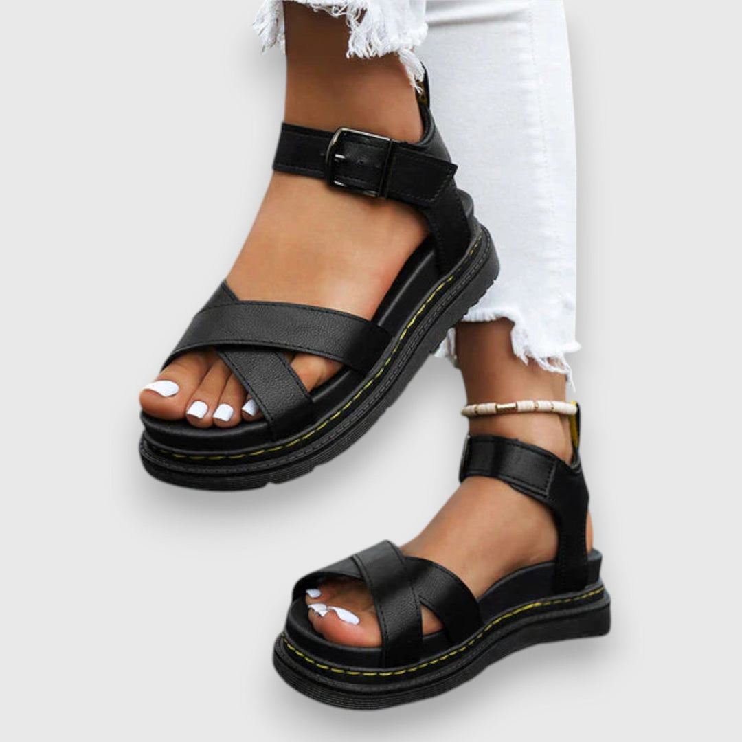 Nina - Sporty sandals